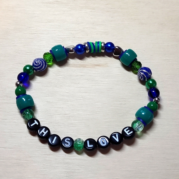 This Love- Taylor Swift Friendship Bracelet - Picture 3 of 4